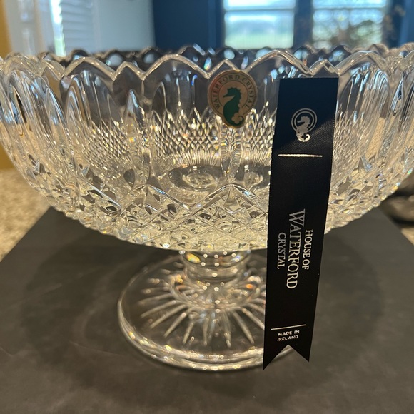 Waterford Cathedral Windows 11in Bowl - ***MINT CONDITION*** - Picture 4 of 11